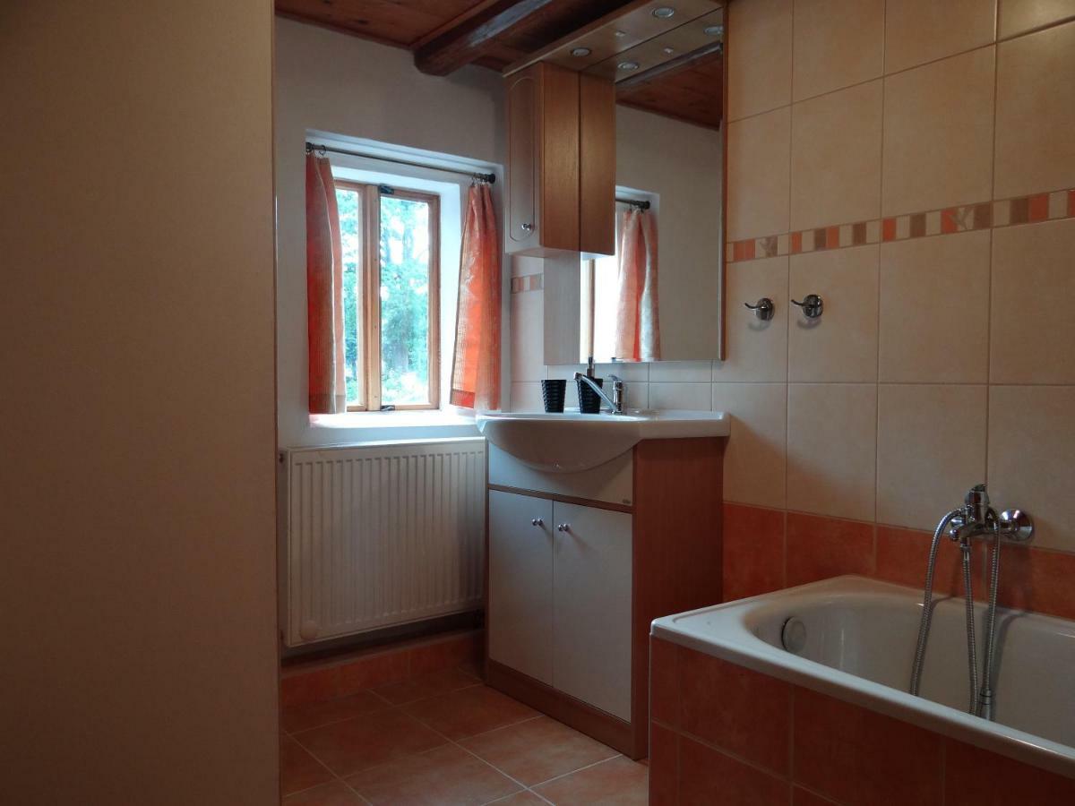 Prazdninovy Dum Nove Hrabeci Villa Sluknov ภายนอก รูปภาพ
